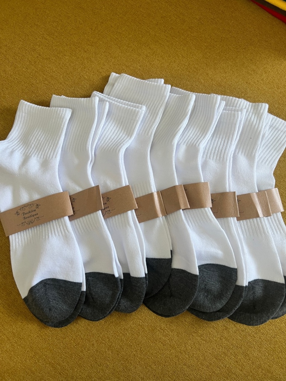 Unisex Thin White Crew Socks with Gray Toe - Pack of 9.